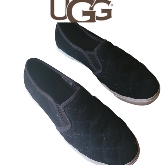 Ugg leather/fabric quilted stitch slip on sneakers size 6 - Picture 1 of 5